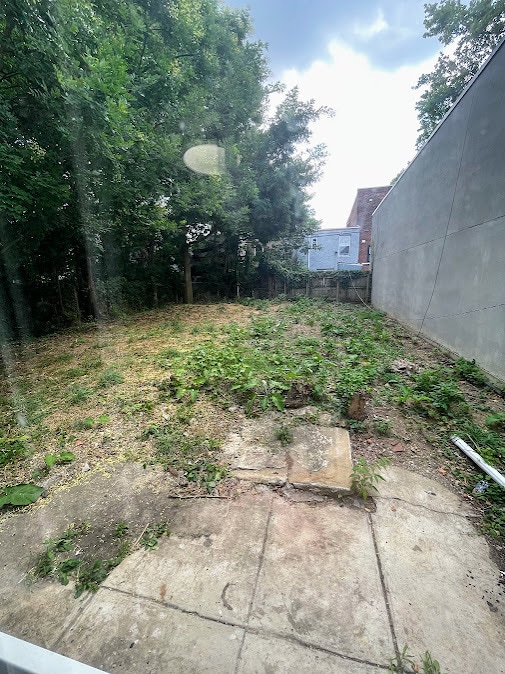 Fenced in backyard - 4224 Powelton Ave