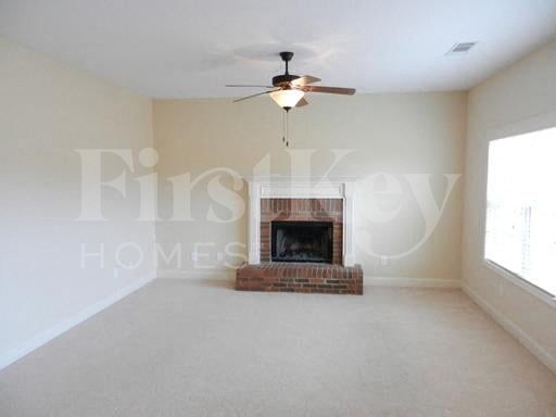 Building Photo - 6303 Spring Cove Dr