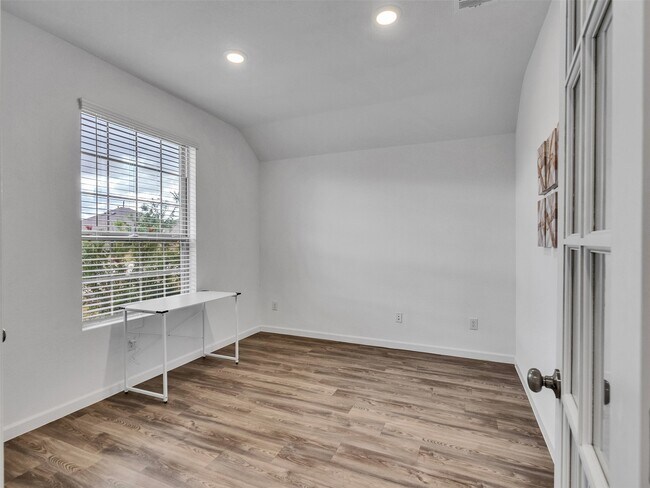 Building Photo - 3712 Windy Brk Rd