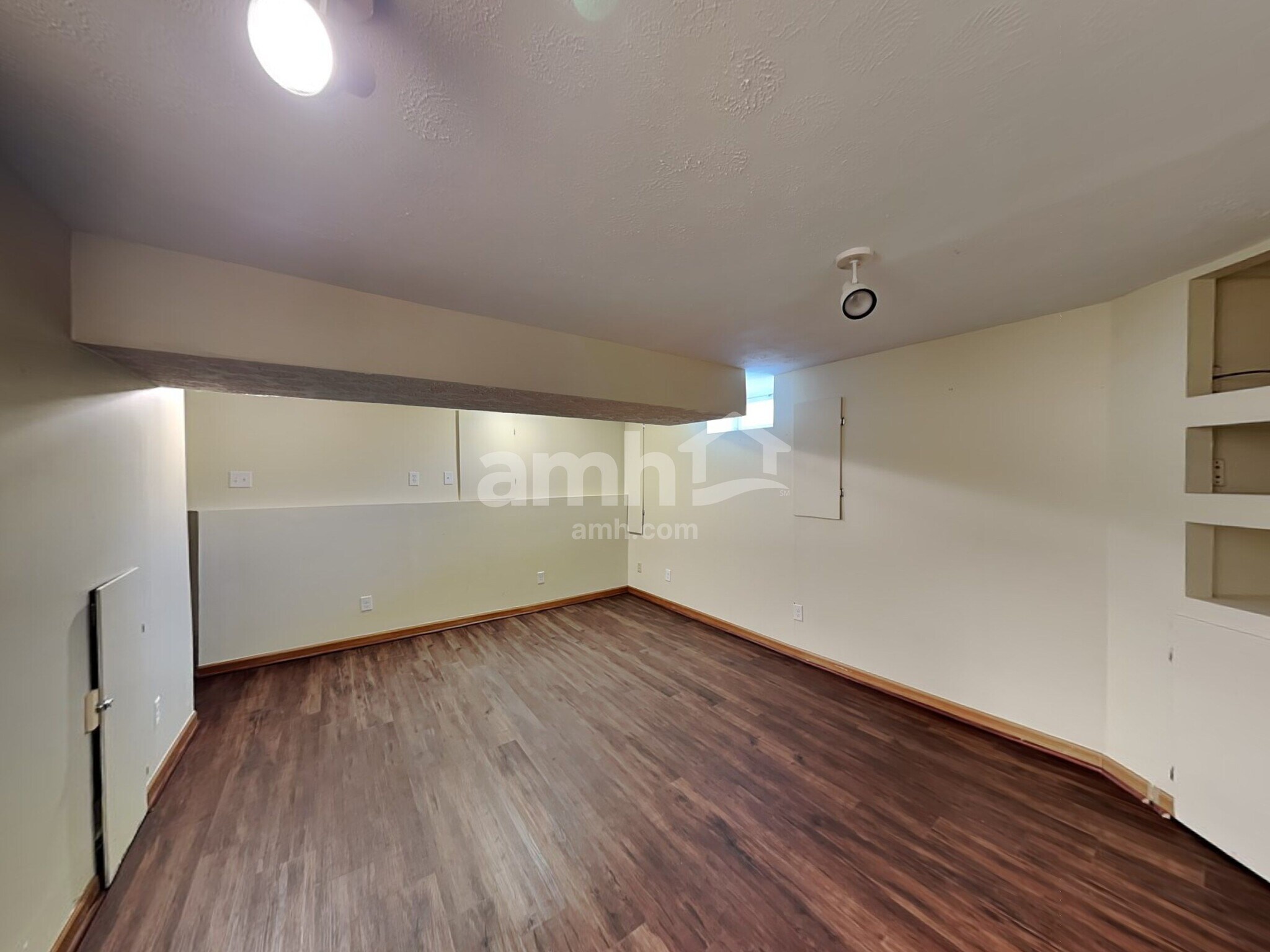 Building Photo - 7786 Waggoner Chase Blvd