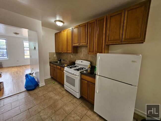 Building Photo - MALCOLM X BOULEVARD