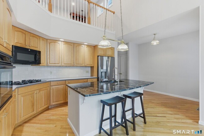 Building Photo - 5 Pierson Green