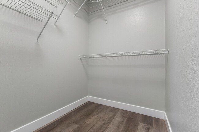 Building Photo - Downtown Honolulu Gem | Ocean, Mountain & City Views | Updated 2BD/2BA