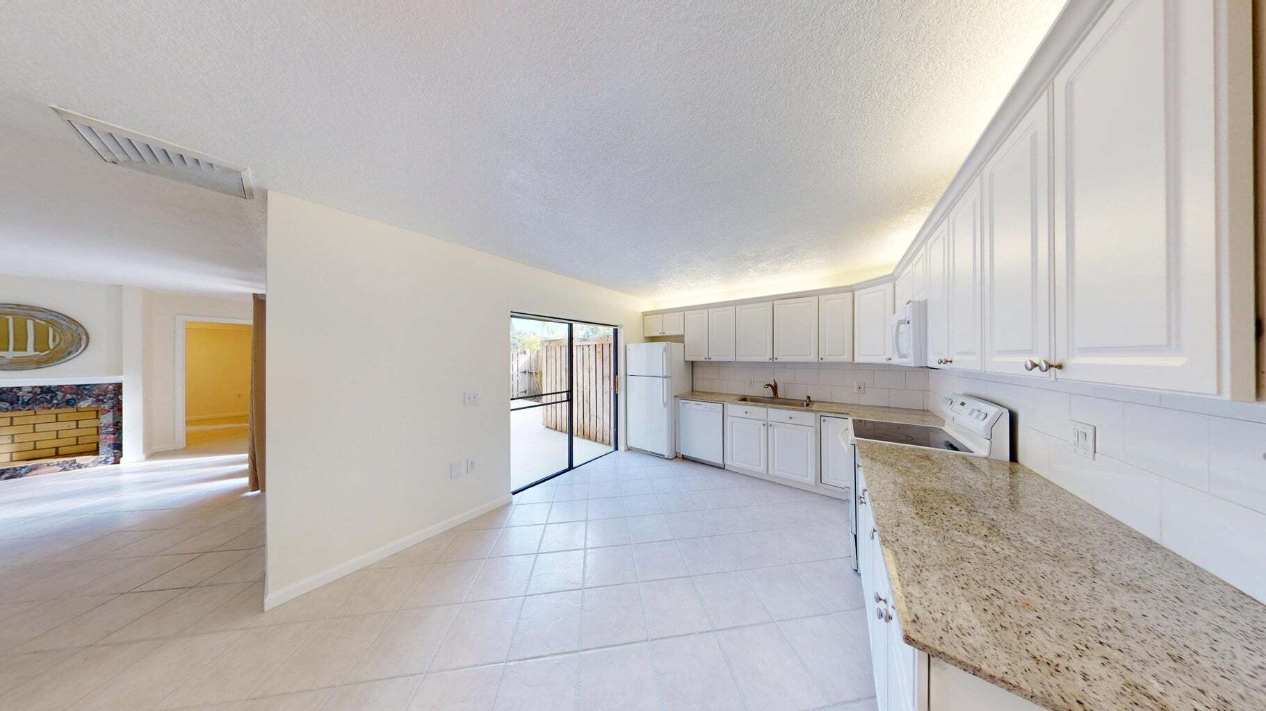 Building Photo - 306 3rd Ln