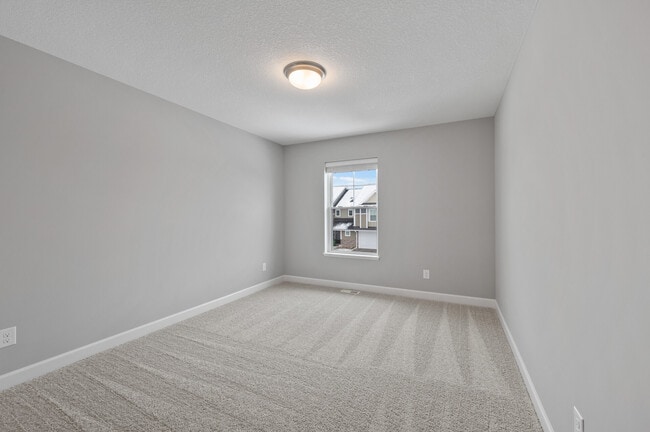 Building Photo - 11032 Zest St NE