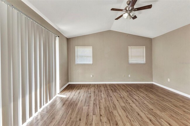 Building Photo - 23399 McCandless Ave