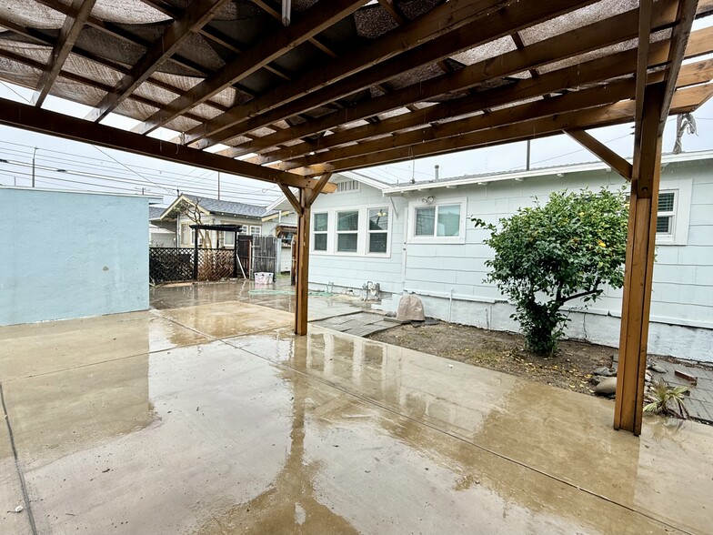 Backyard 1 - 308 E School St