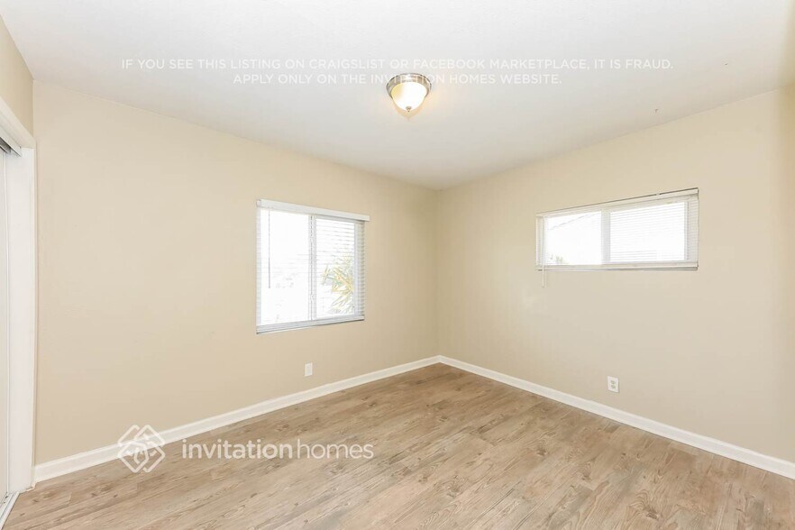 Building Photo - 16158 Randall Ave