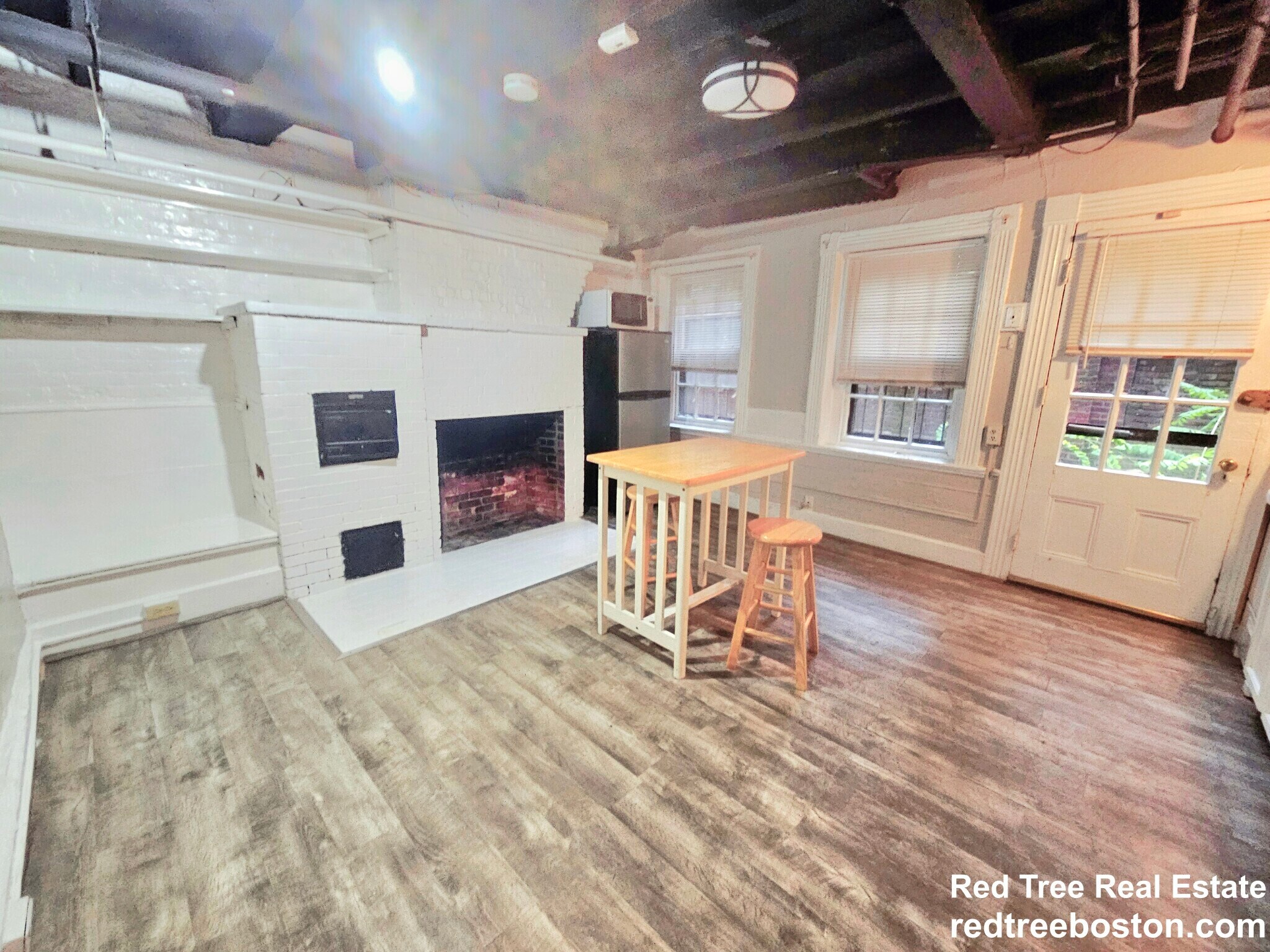 Building Photo - 2 Champney Pl
