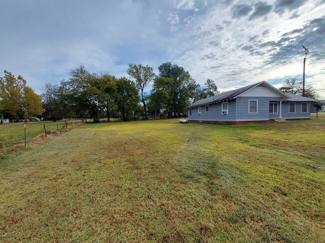 Building Photo - 188 Co Rd 3070