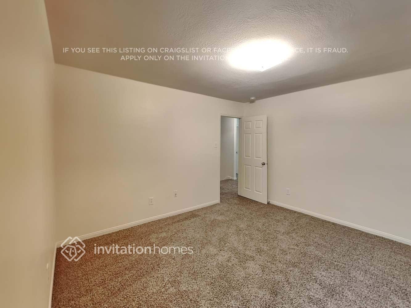 Building Photo - 19122 Canaras Ct