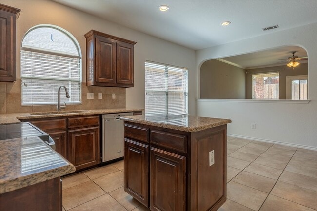 Building Photo - 2401 Spruce Springs Way