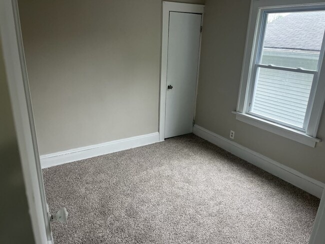 Building Photo - Newly updated home for rent!