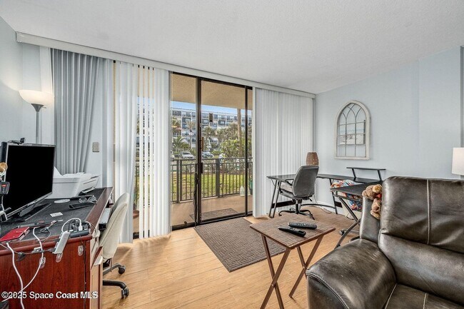 Building Photo - 2100 N Atlantic Ave