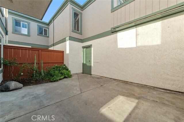 Building Photo - 23620 Monument Canyon Dr