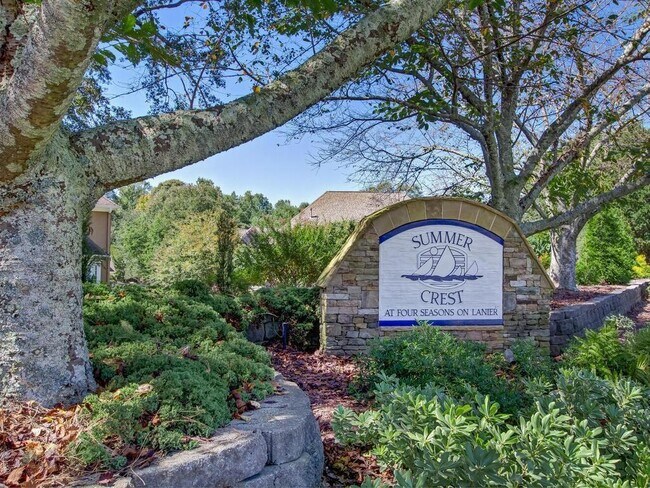 Building Photo - 6709 Wooded Cove Ct