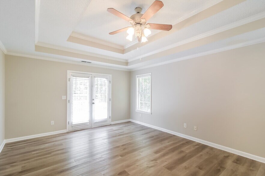 Building Photo - 155 Byington Dr