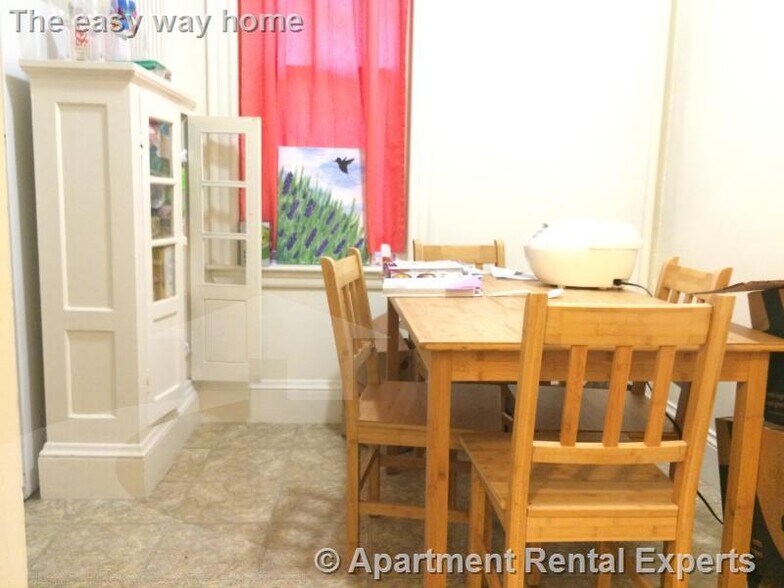 Building Photo - 1622 Massachusetts Ave