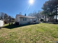 Building Photo - 394 Clintonville Rd