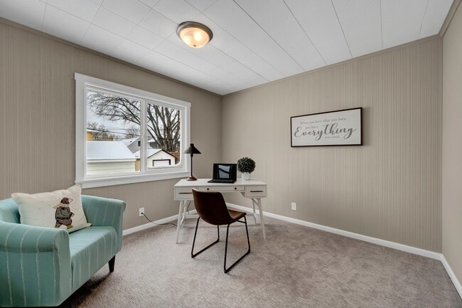 Building Photo - 2100 Randolph Ave