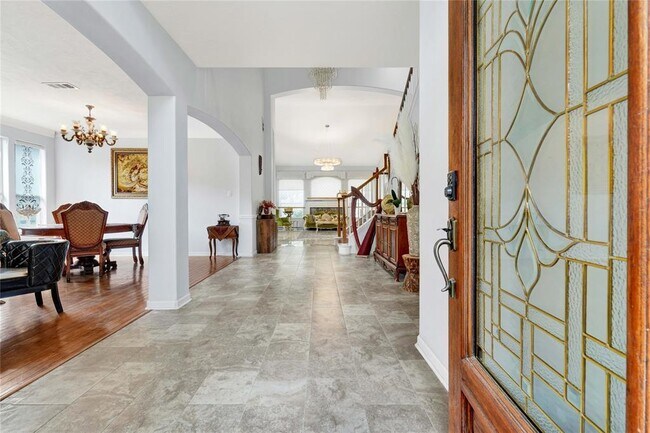Building Photo - 23707 Hackberry Dr