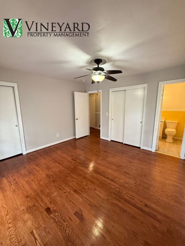 Building Photo - 415 Arnold Ave