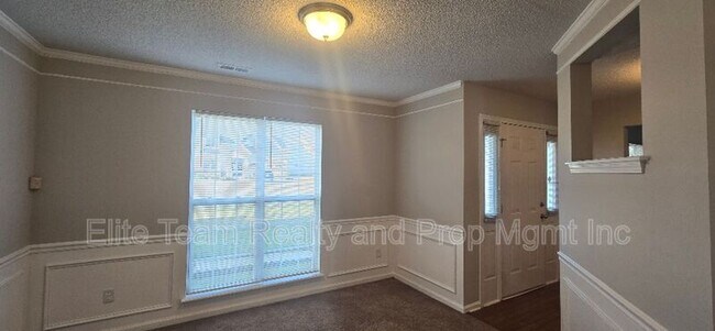 Building Photo - 14109 Southbridge Forest Dr