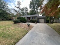 Building Photo - 1530 E 37th Pl