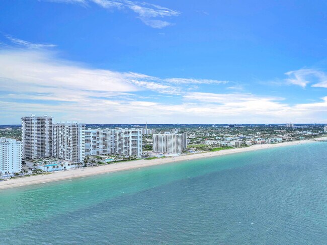 Building Photo - 4280 Galt Ocean Dr