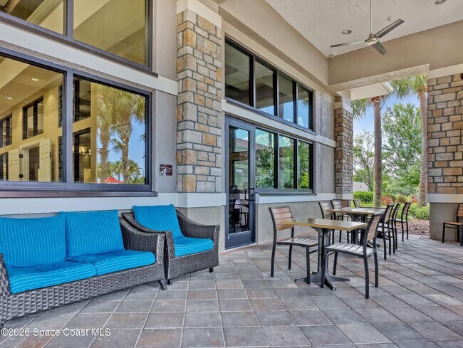 Building Photo - 6848 Toland Dr