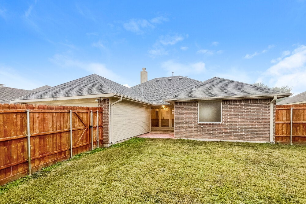 Building Photo - 1308 Doris Dr