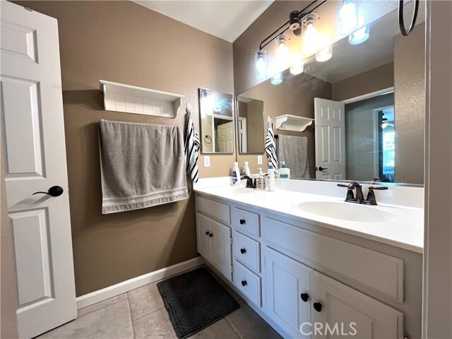 Building Photo - 27898 Starfall Way
