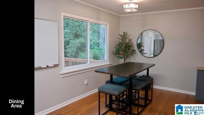 Building Photo - 1248 MacQueen Dr