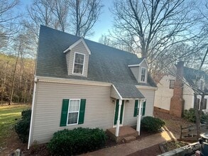 Building Photo - 3 Bedroom 2 Bath House Located in Central SC