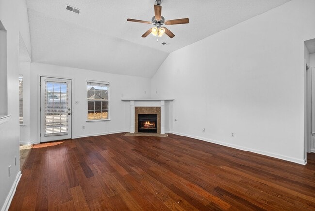 Building Photo - Updated 4bd 2 bath in Southaven