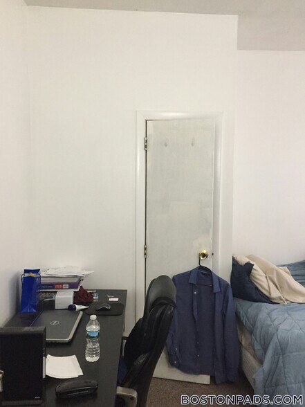 Building Photo - 28 S Huntington Ave