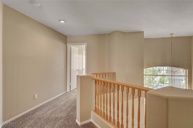 Building Photo - 893 Dancing Vines Ave