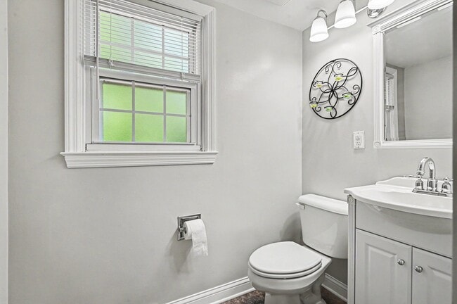 Building Photo - 6951 Copperglow Ct