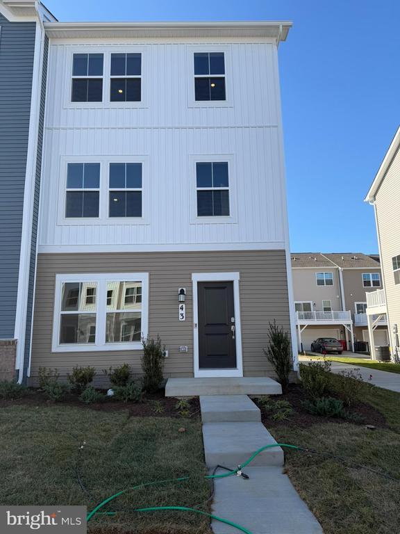 Building Photo - 43 Rolling Branch Dr