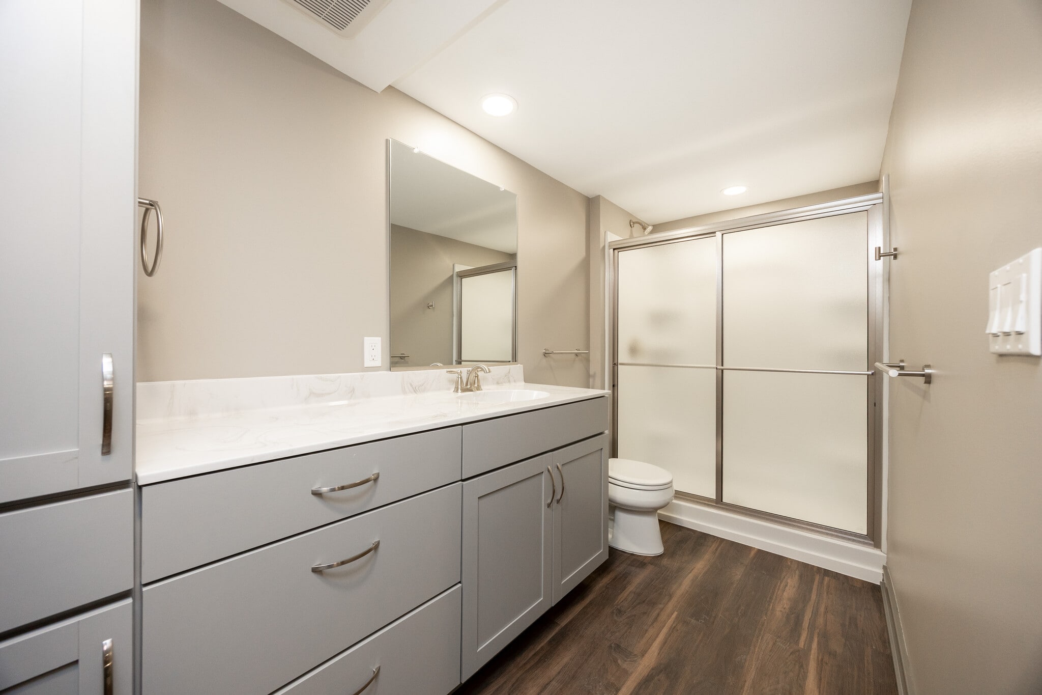 Building Photo - 122 Penn Ave