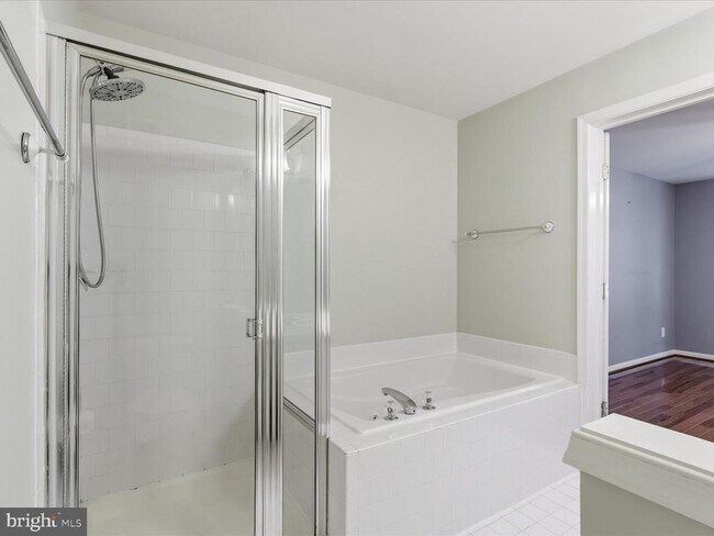 Building Photo - 12753 Fair Crest Ct