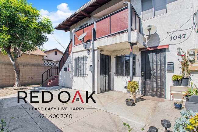 Building Photo - 1047 E New York St