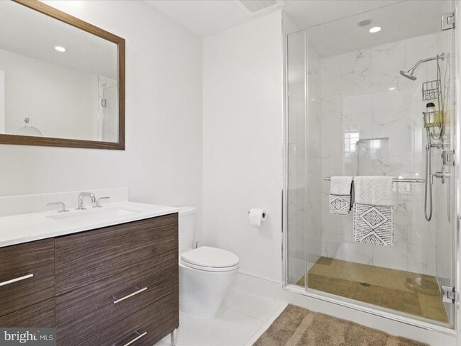 Building Photo - 1701 16th St N