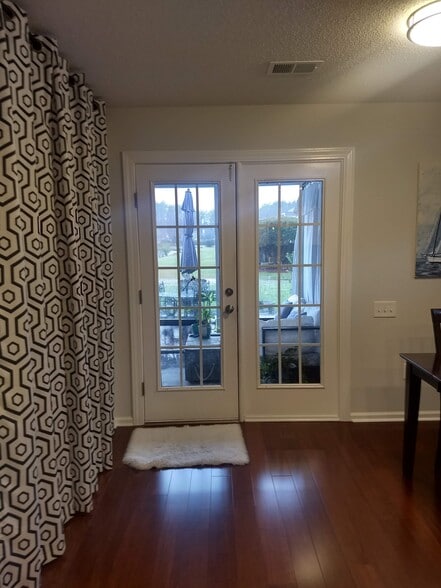 Building Photo - 4842 Habersham Ln