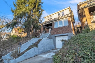 Building Photo - 1644 McFarland Rd