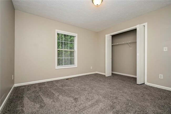 Building Photo - 2207 Boulder Springs Dr