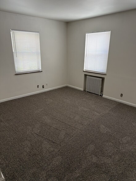 Building Photo - 4403 Erie Ave