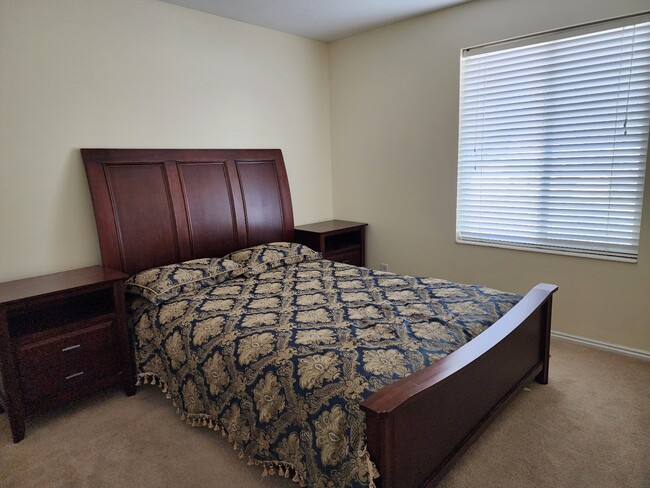 Building Photo - 1170 Belsaw Cir