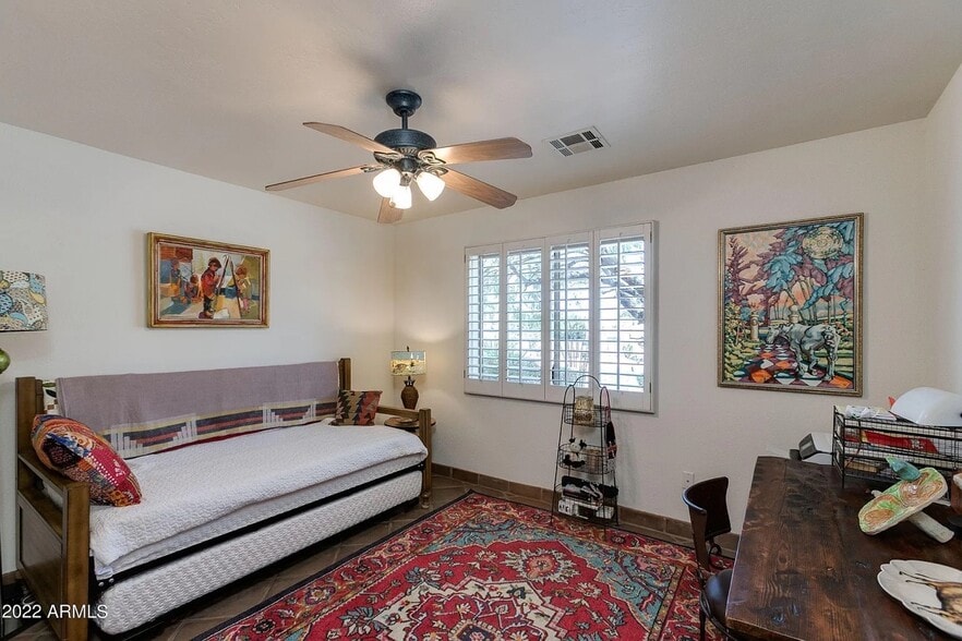 Building Photo - 39011 N Habitat Cir