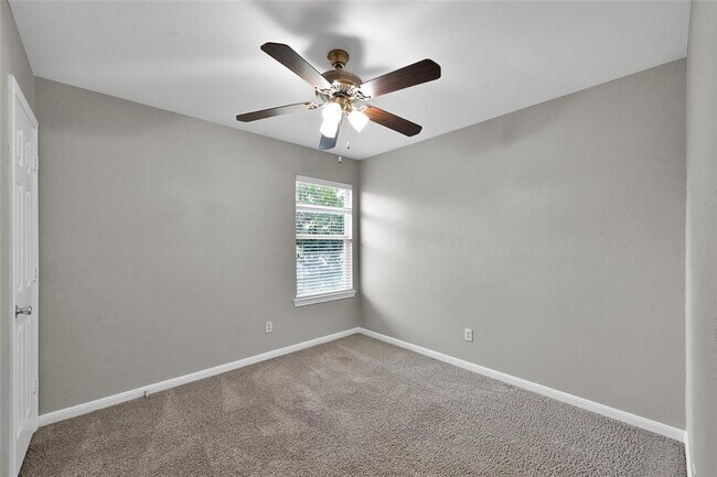 Building Photo - 187 Binnacle Ct
